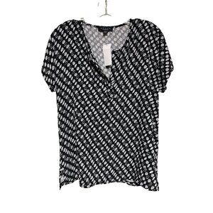 Grace Womens Blouse Black & White Seashell Print Size M Lightweight V-Neck